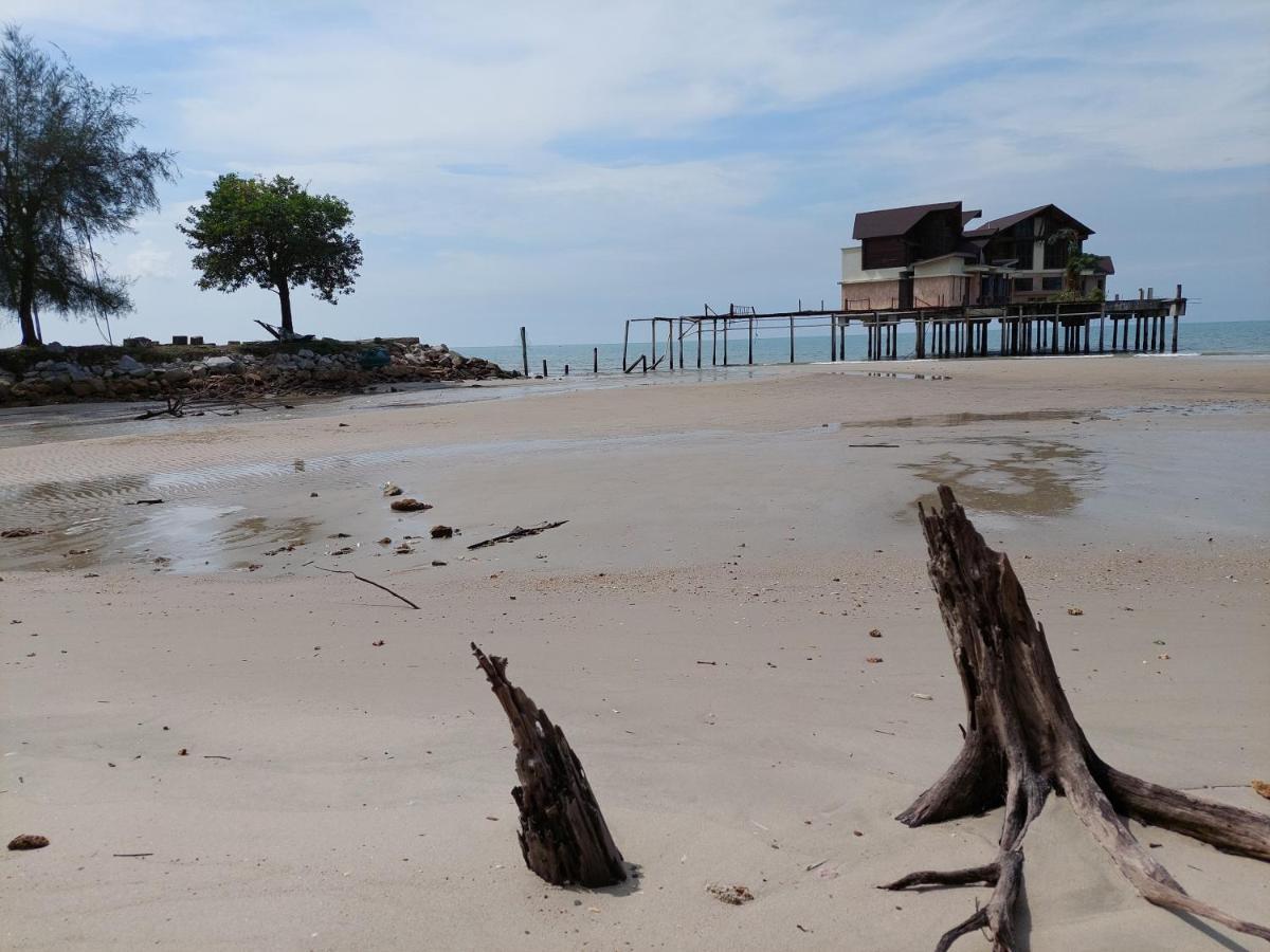 Pd Malacca Straits Apartment *